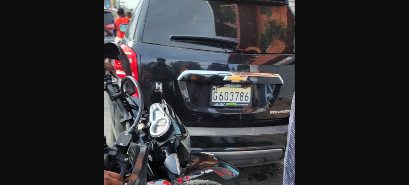 Suceso vial frente a la fortaleza policial