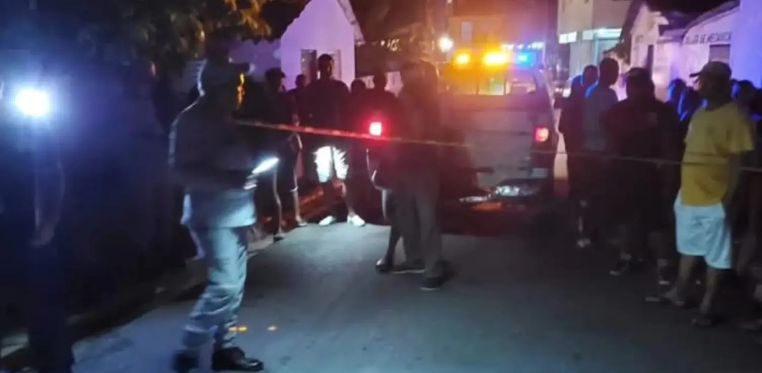 Suceso mientras jugaba frente a su casa