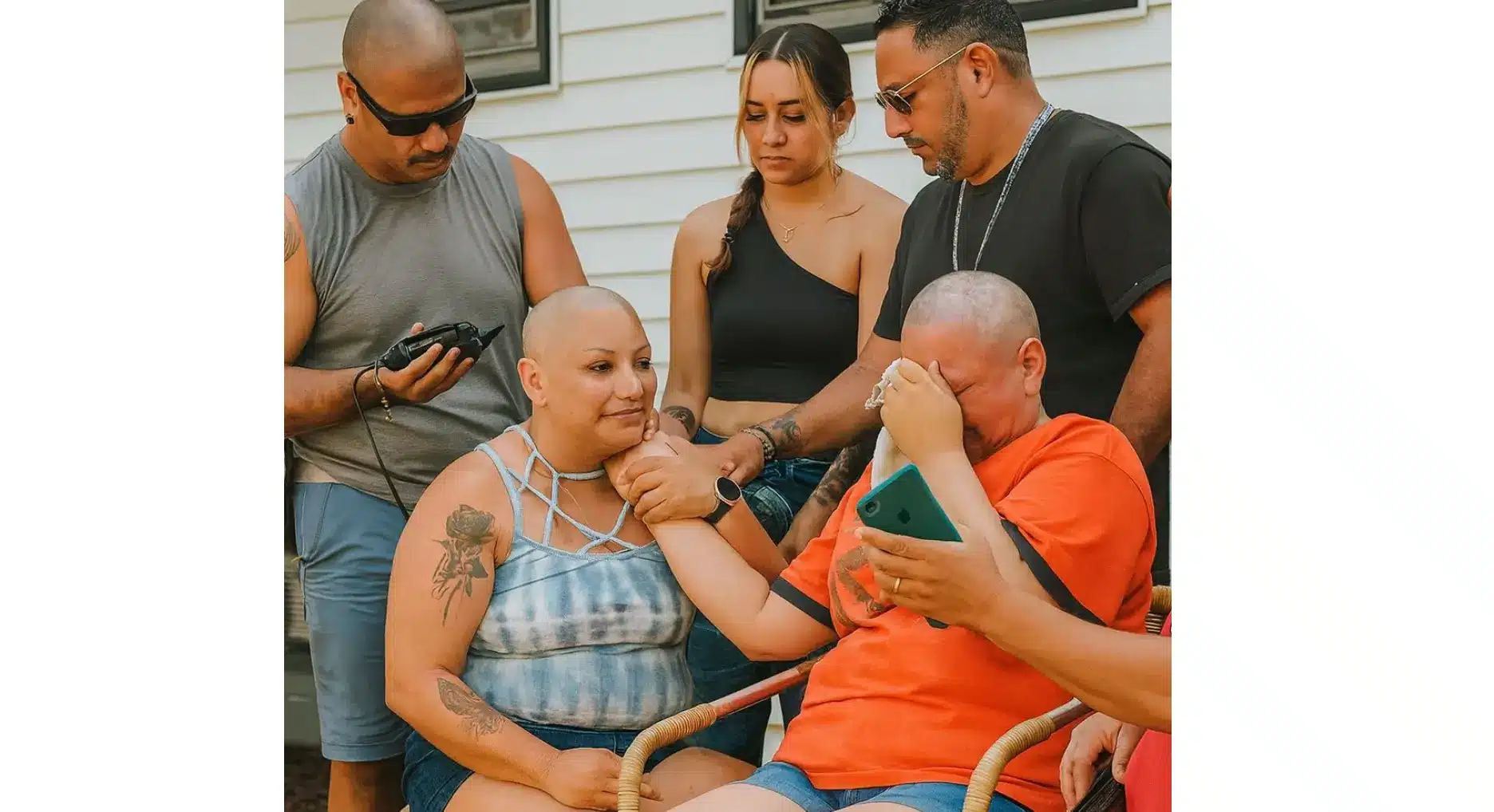 Familia para apoyar a mujer contra el cáncer