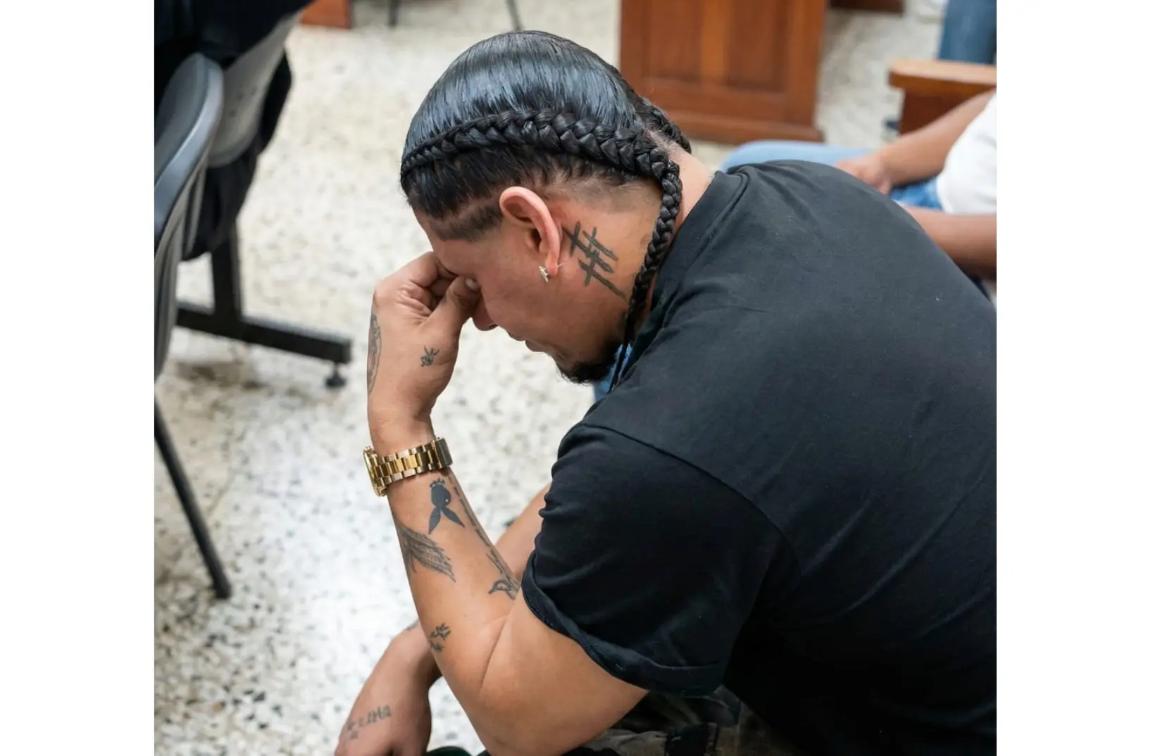 Padre de Yennely Duarte en llanto durante audiencia mientras