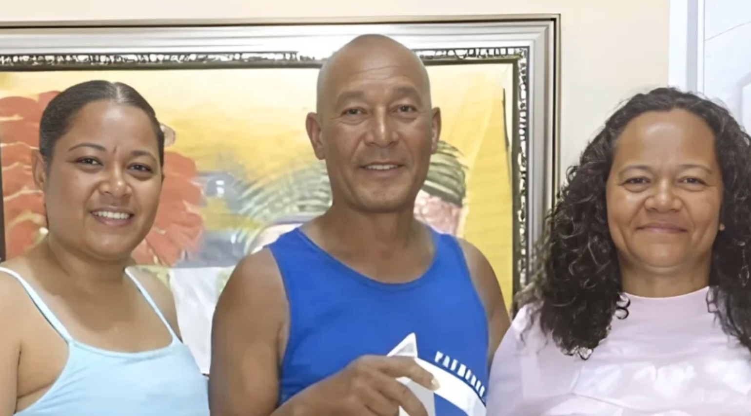Tres de una familia quedan sin signos en la Curva del Diablo en Azua
